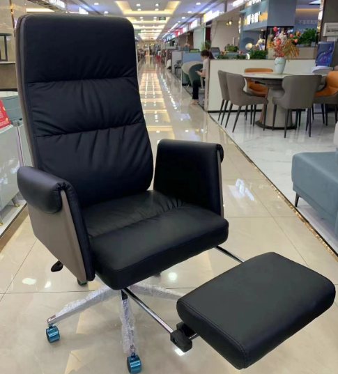 Dynasty Executive Chair