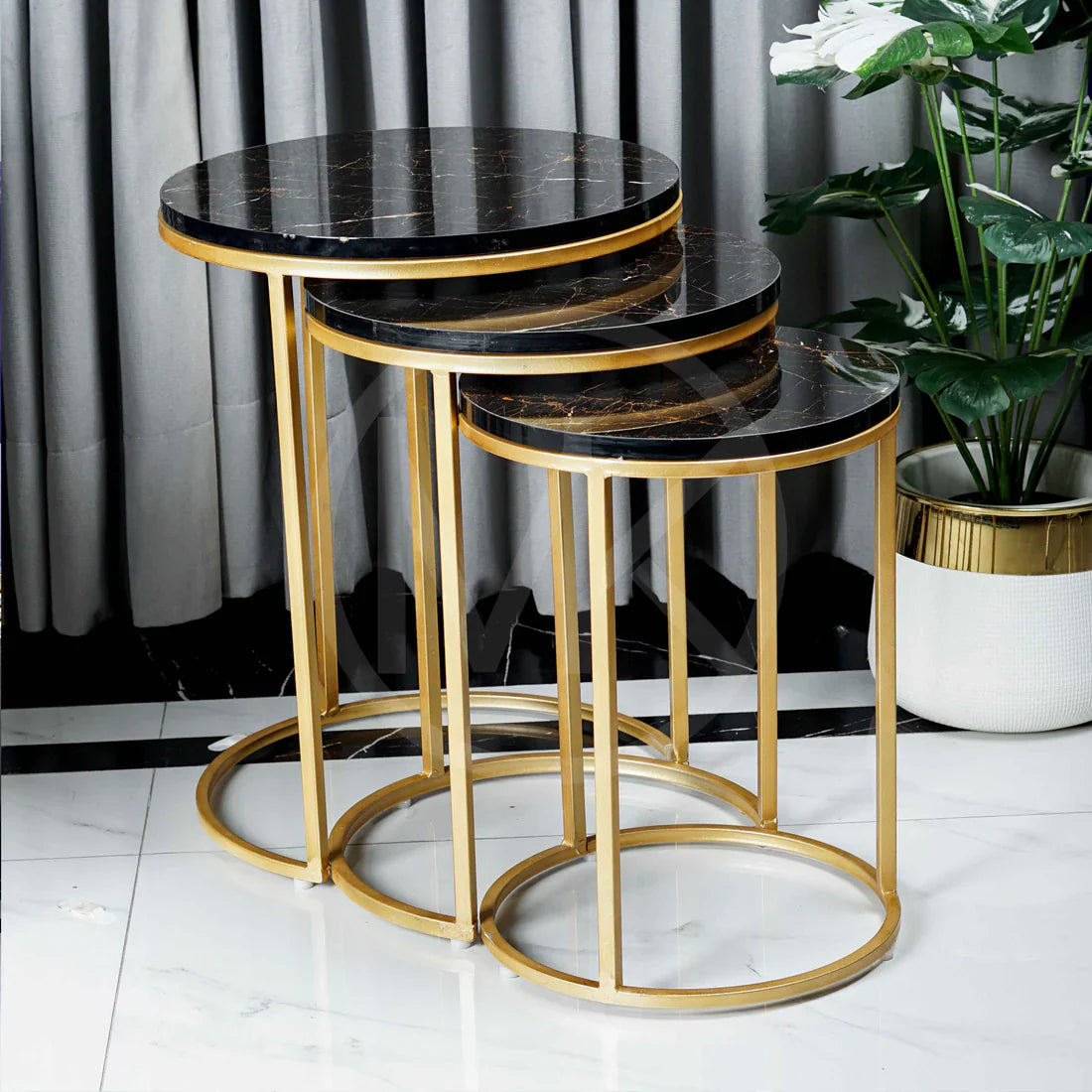 Aras Nesting Table Set (Gold)