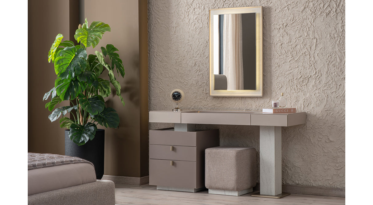 Carmen Dresser with Mirror