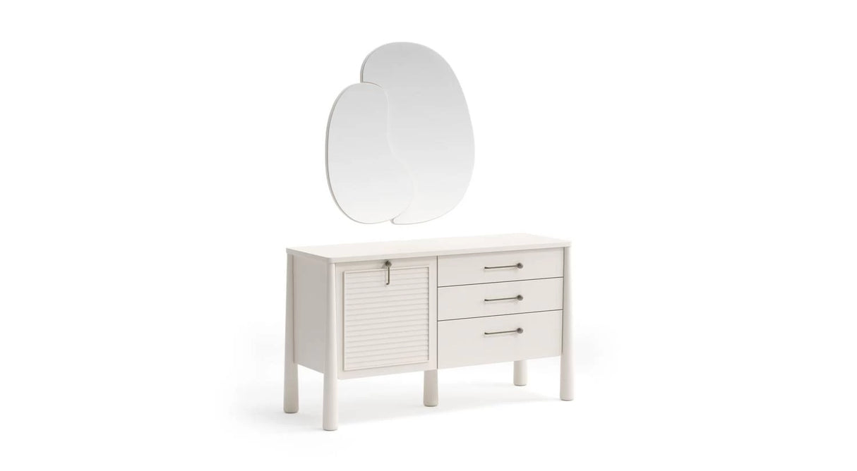 Salda Dreseer with Mirror