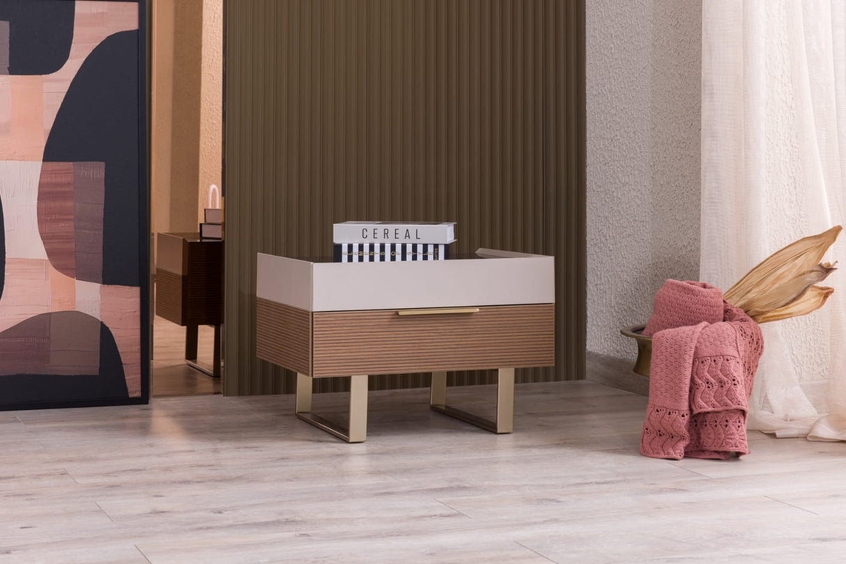 PABLO-Side Tables