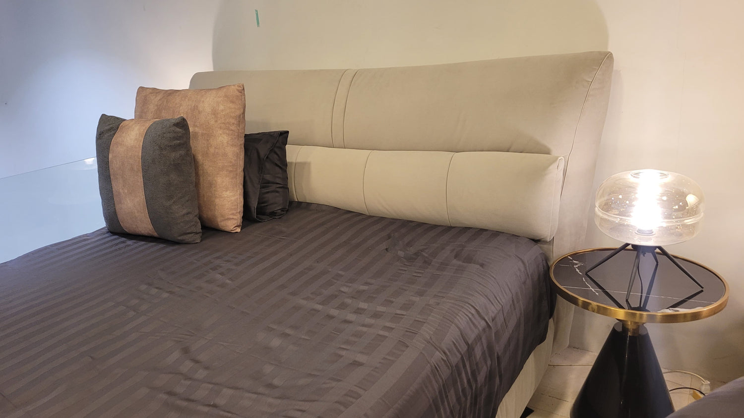 Benz Bed