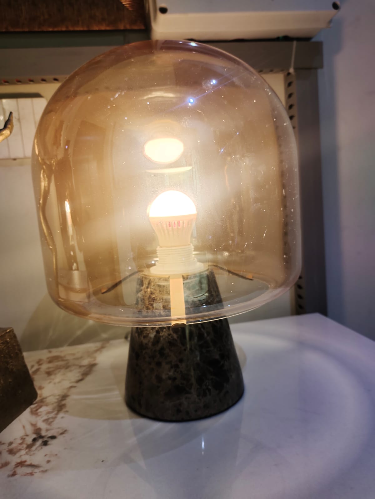 Airo Lamp