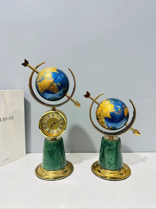 Golden Arrow Glob Decor