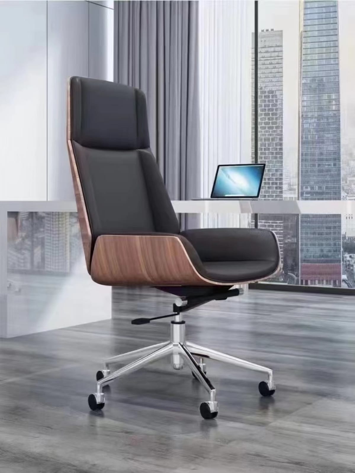 Hobo Executive Office Chair