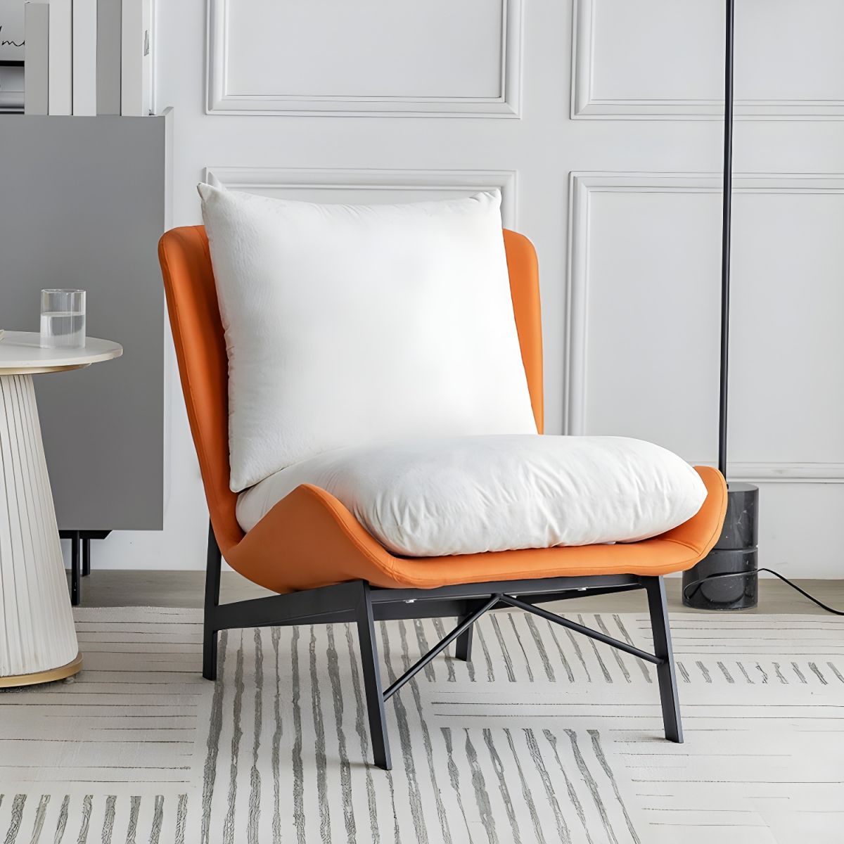Spindal Lounge Chair