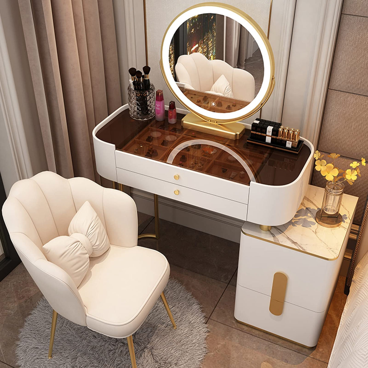 Orion Dresser With Mirror