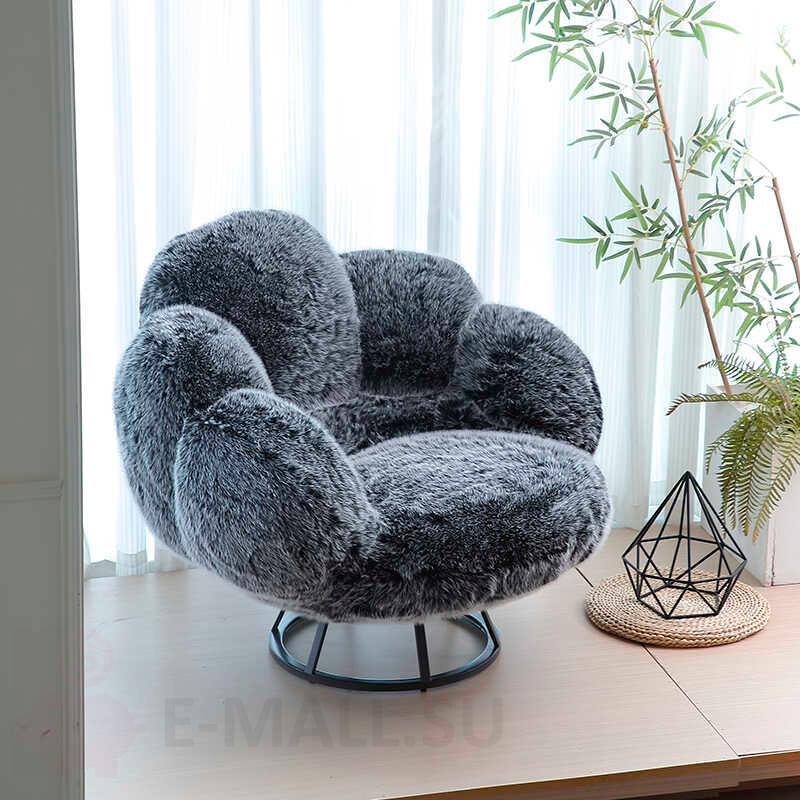 Oasis Lounge Chair