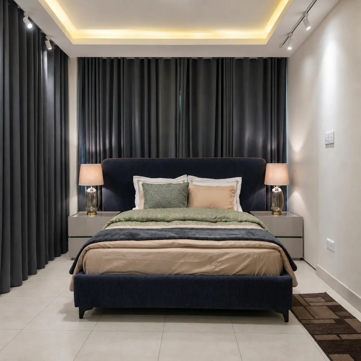 Kingston Luxury Fabric Bed
