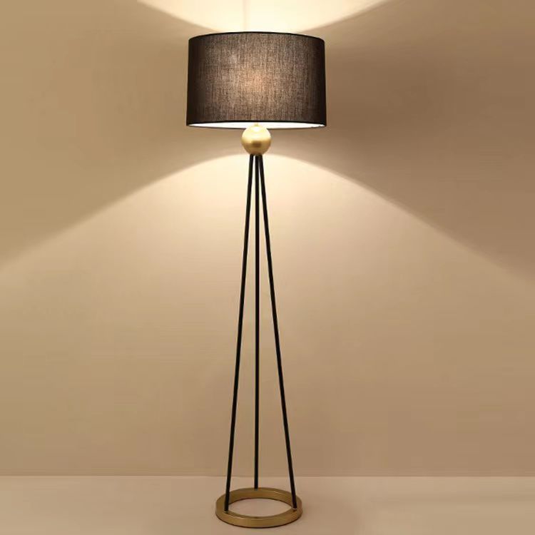 Lezzoni Floor Lamp