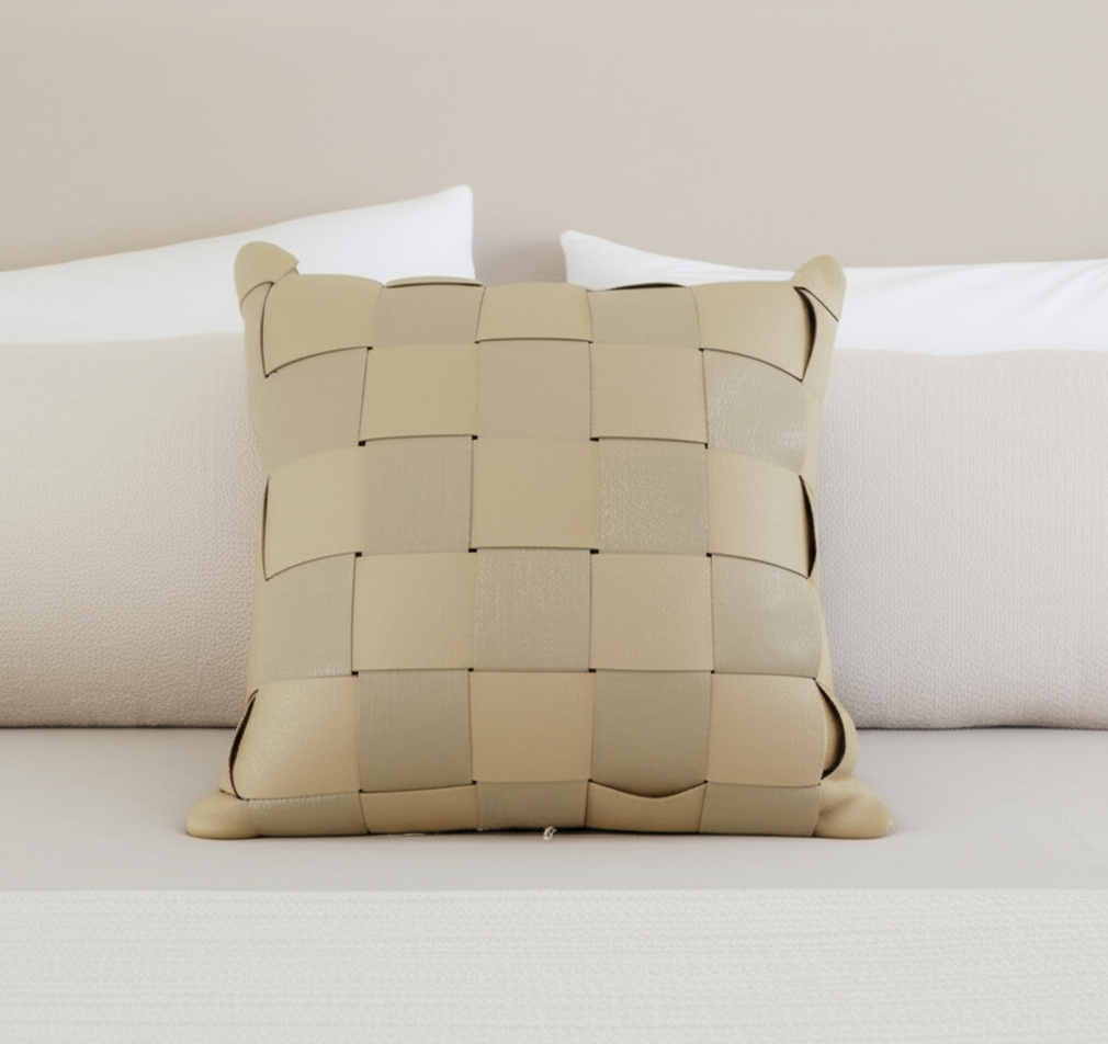 Cubo Cushion