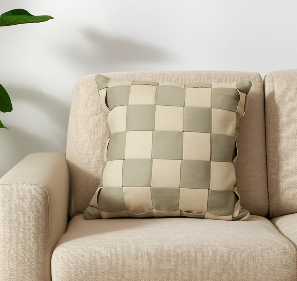 Cubo Cushion