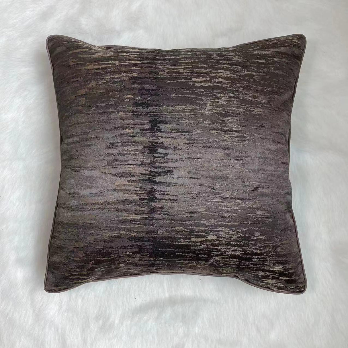 Shiner Cushion