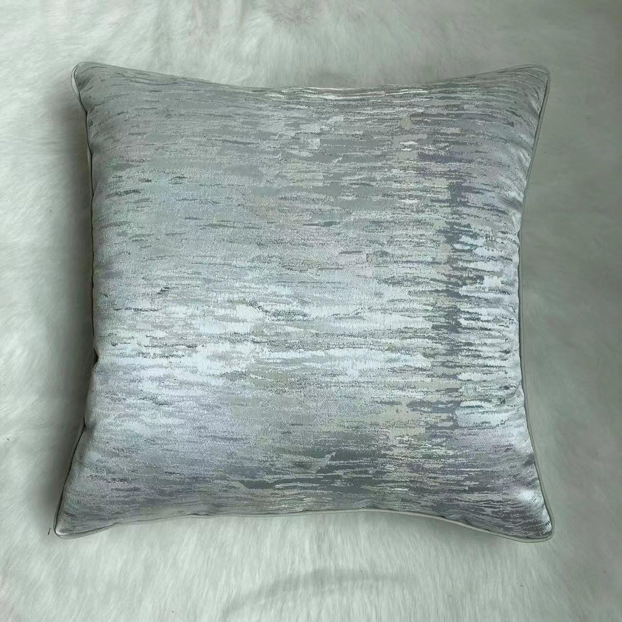 Shiner Cushion