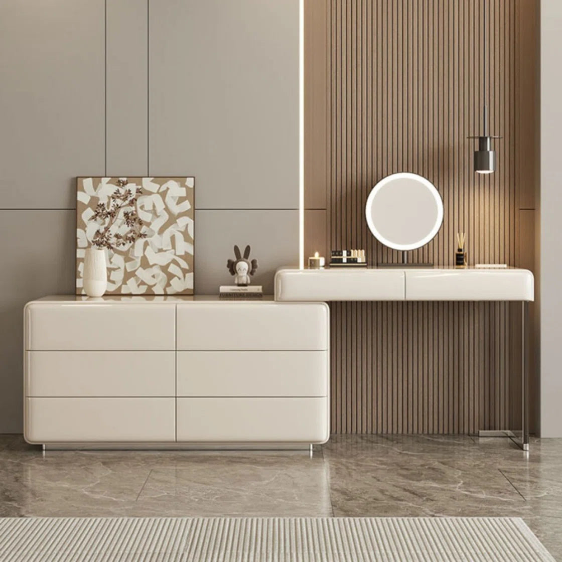 Jordan Dresser With Mirror