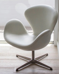 Tulip Sofa Chair ( Off-White)